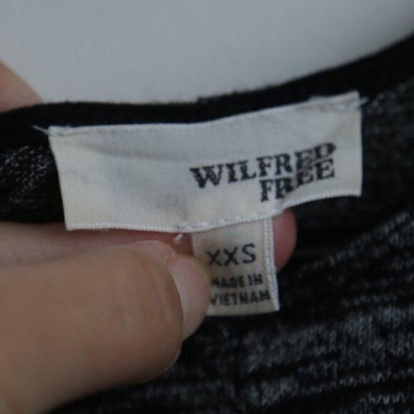 Wilfred Free Aritzia Rosa Sleeveless Swing Marled Knit Dress Grey - Picture 5 of 8